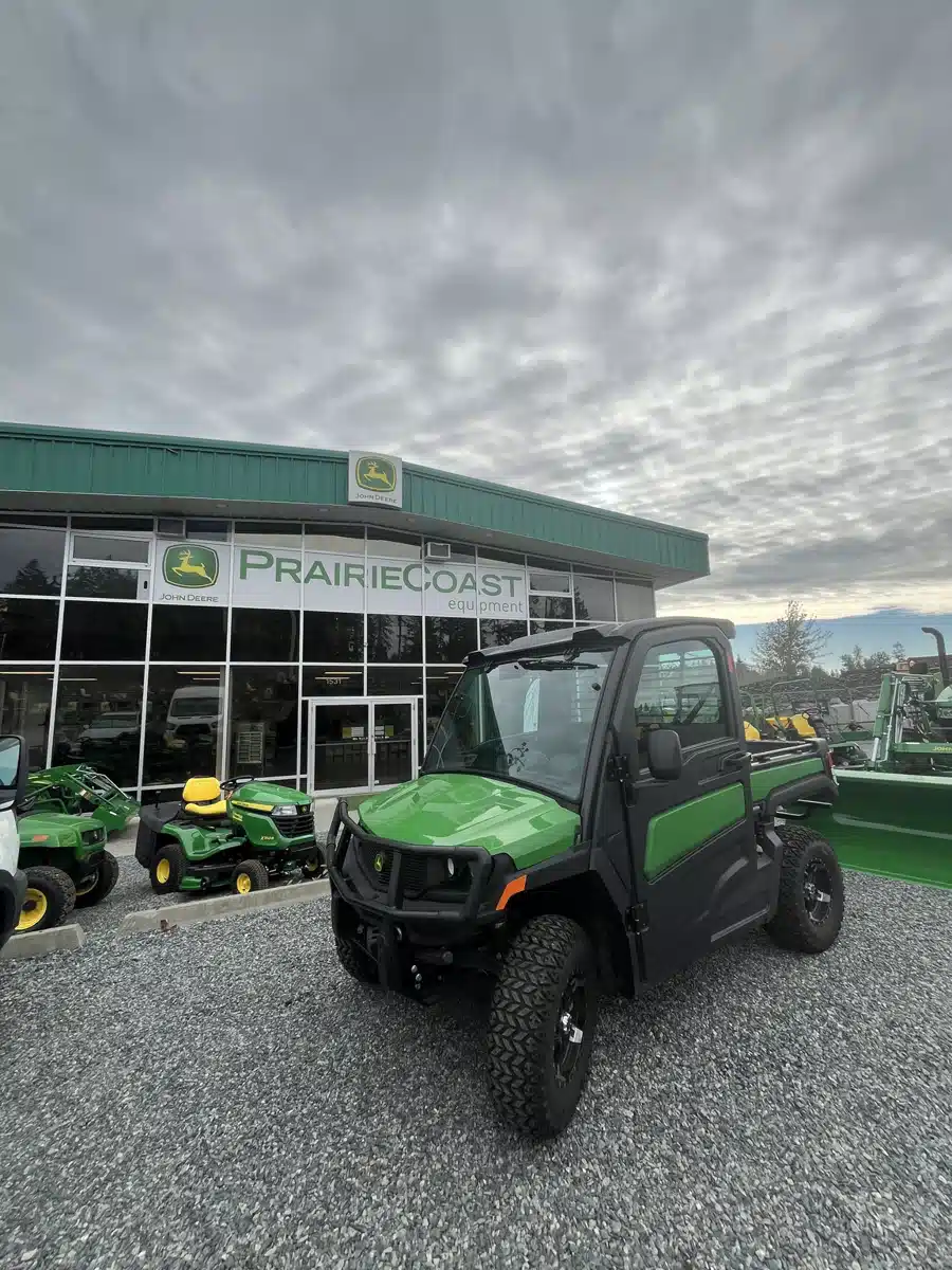 Gallery image 1 for Used 2024 John Deere XUV 835M Utility Vehicle