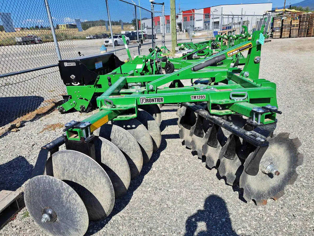 Gallery image 2 for Used 2023 Frontier TM1395 Disc