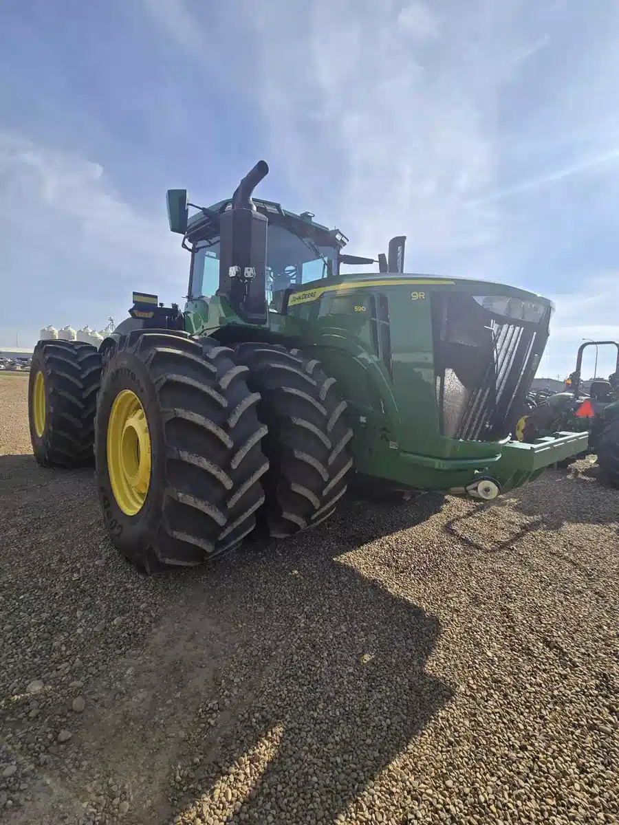 Gallery image 2 for Used 2023 John Deere 9R 590 Tractor