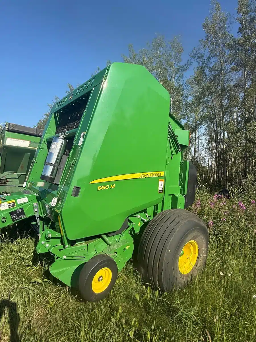 Gallery image 1 for Used 2023 John Deere 560M Round Baler