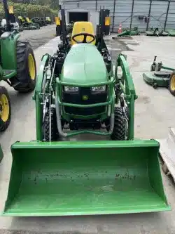 Gallery image 1 for Used 2022 John Deere 1025R Tractor