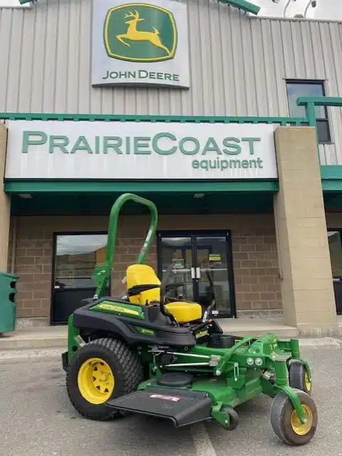 Gallery image 1 for Used 2019 John Deere Z925M Mower - Zero Turn