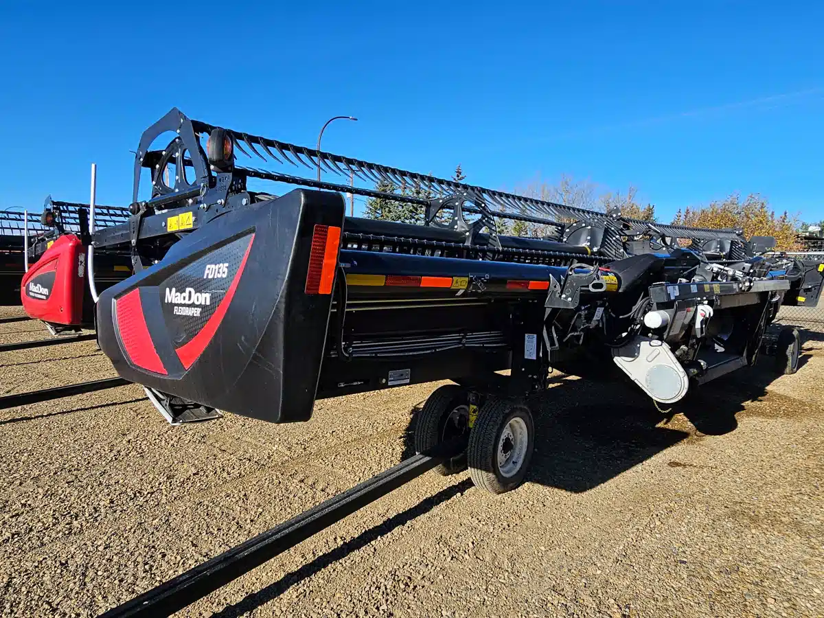 Gallery image 1 for 2020 MacDon FD135 Header - Draper