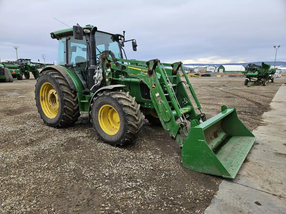 Gallery image 2 for 2022 John Deere 5115M Tractor
