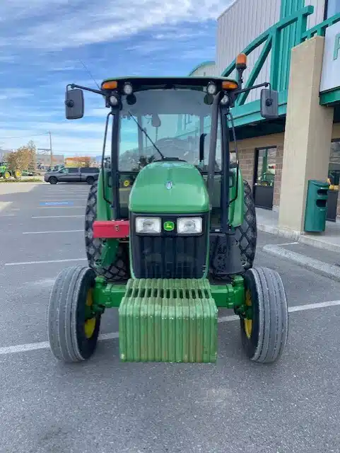 2010 John Deere 5075M Tractor