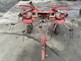 Gallery image 2 for 1989 New Holland NH163 Tedder Rake