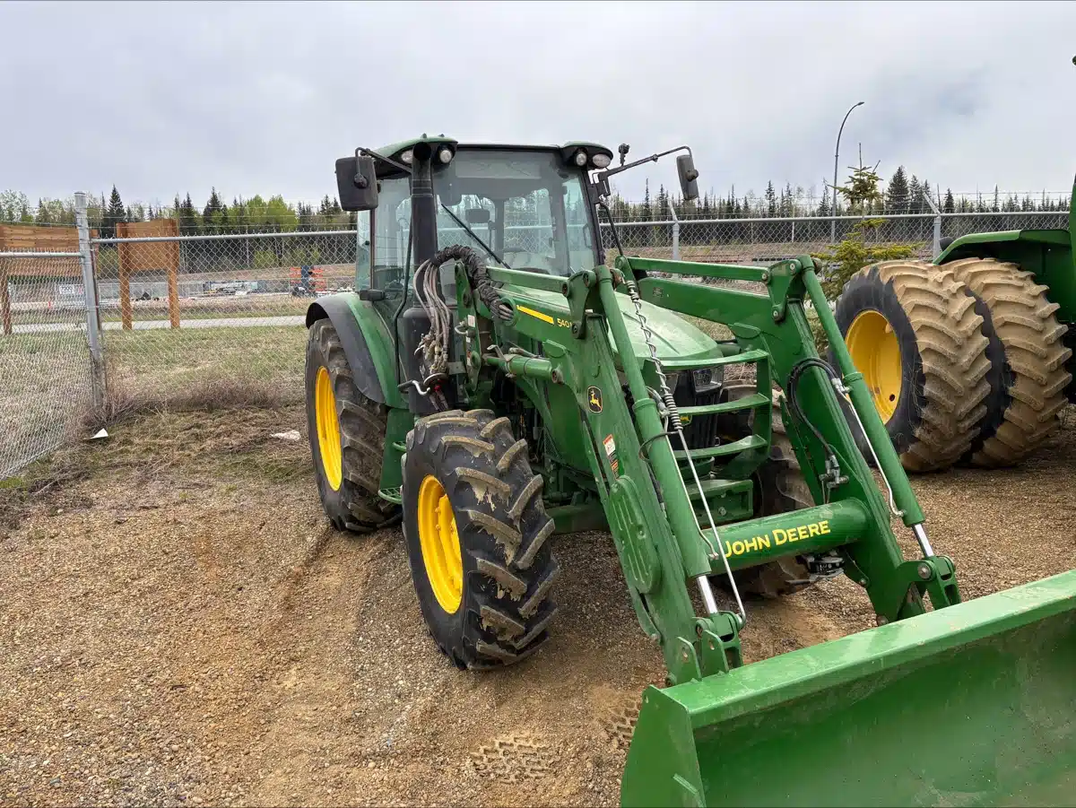 Gallery image 2 for 2023 John Deere 5120M Tractor