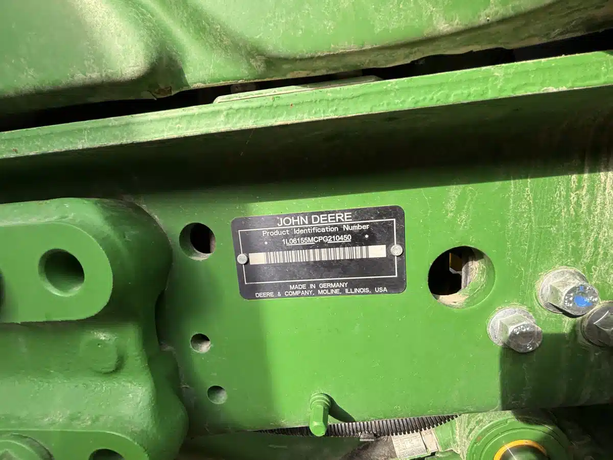 Photo de la Galerie 2 pour 2024 John Deere 6155M Tracteur