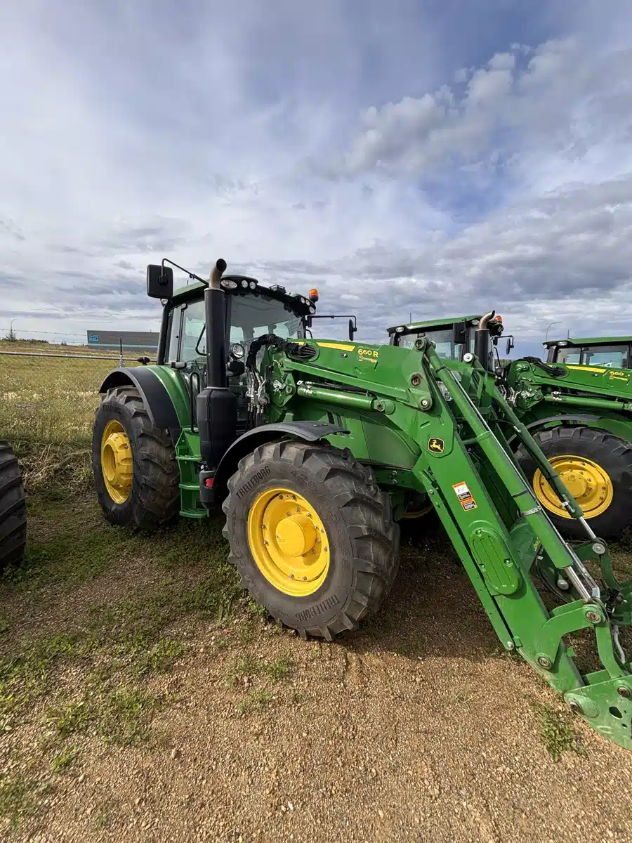 Photo de la Galerie 1 pour 2025 John Deere 6155M Tracteur
