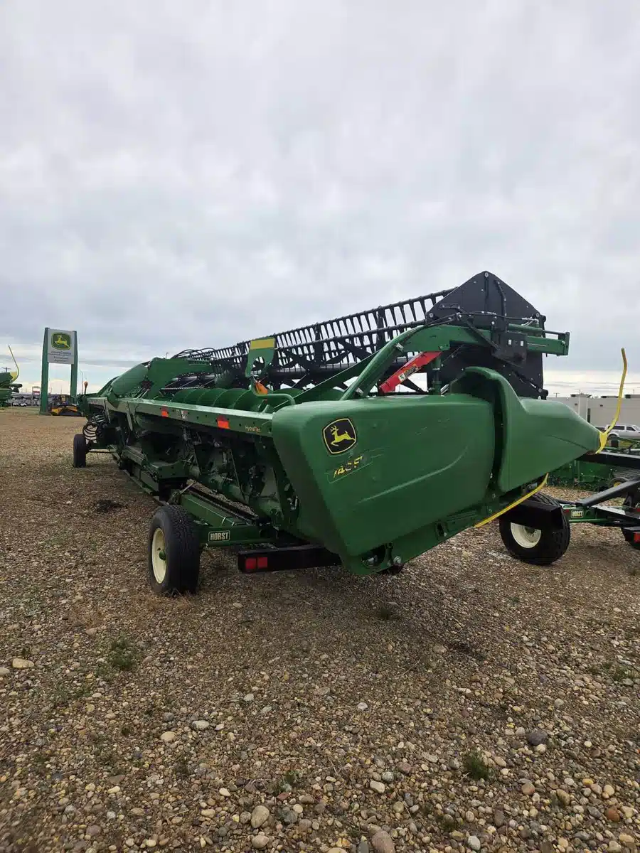 Gallery image 2 for 2019 John Deere 740FD Header - Draper