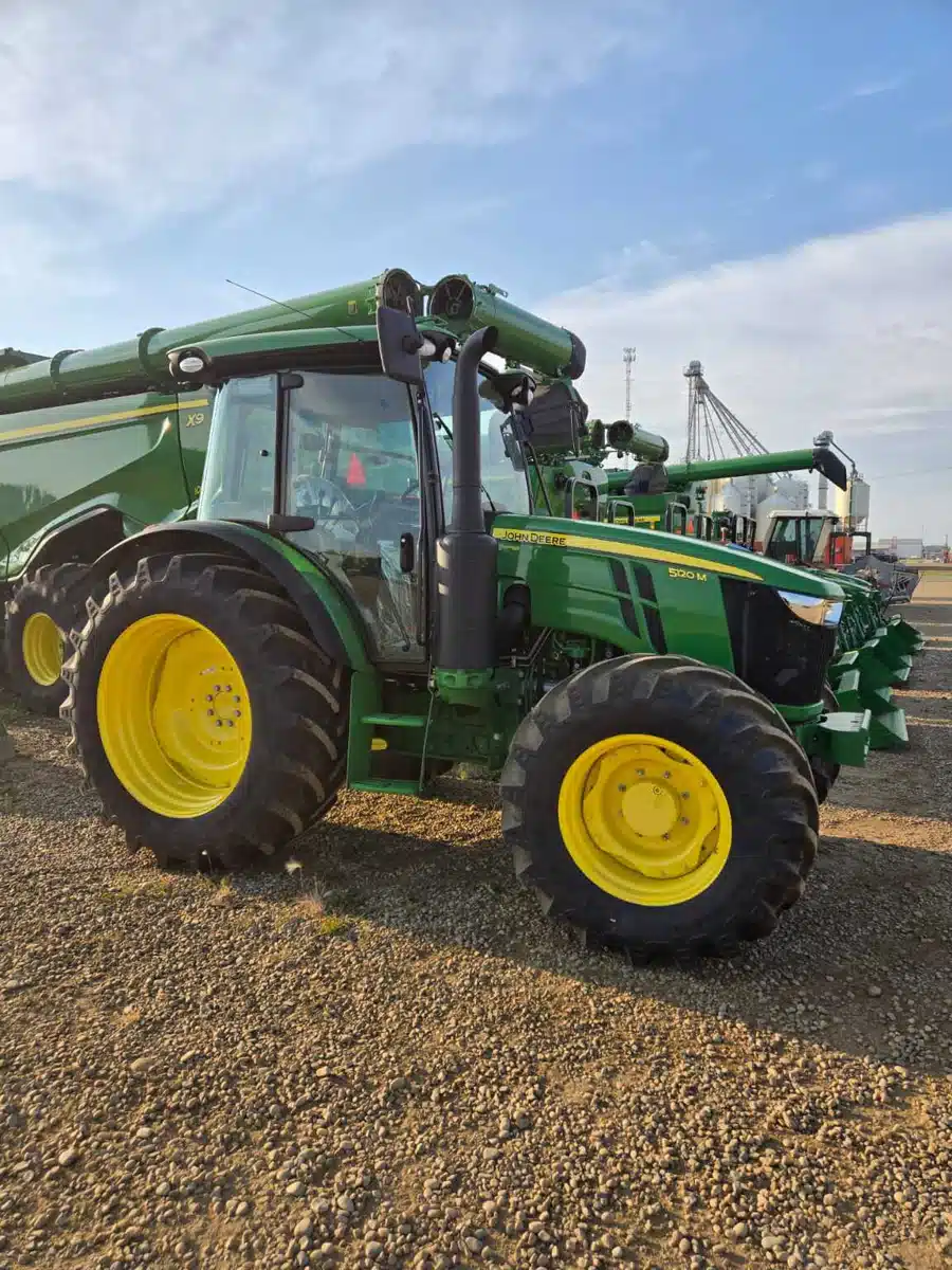 Gallery image 1 for 2024 John Deere 5120M Tractor