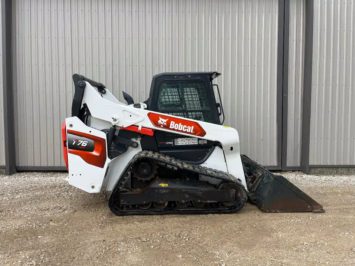 Gallery image 1 for Used 2022 Bobcat T76 Track Loader