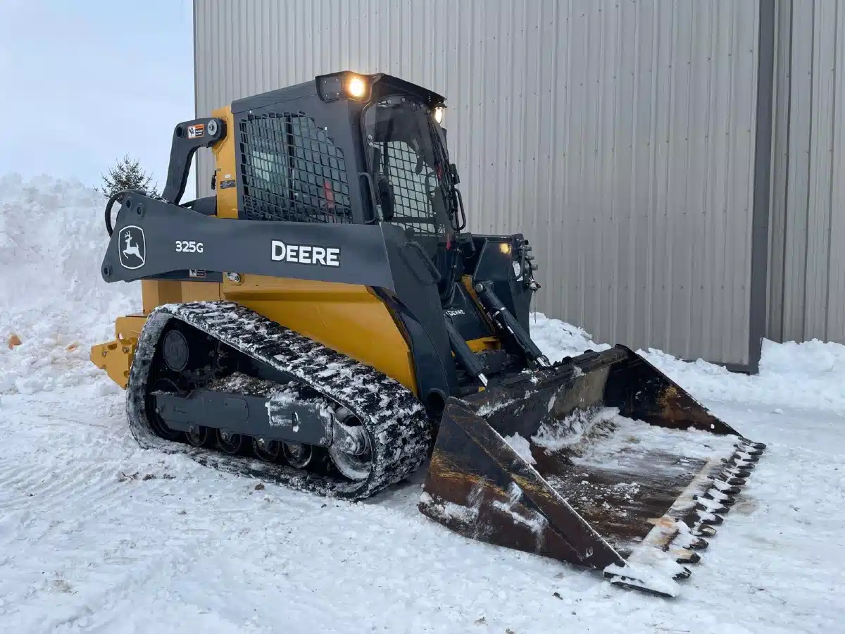 Gallery image 2 for 2023 John Deere 325G Track Loader