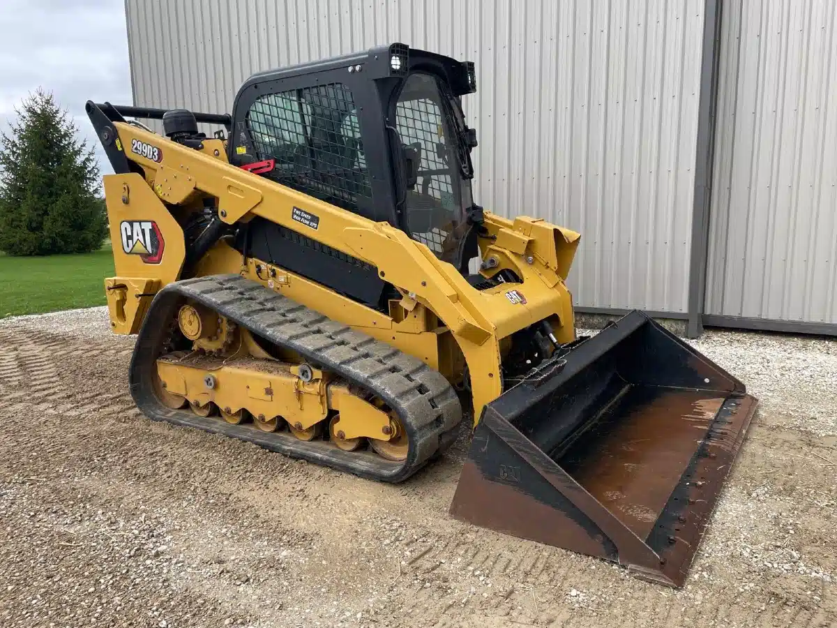 Gallery image 2 for 2022 Caterpillar 299D3 Track Loader