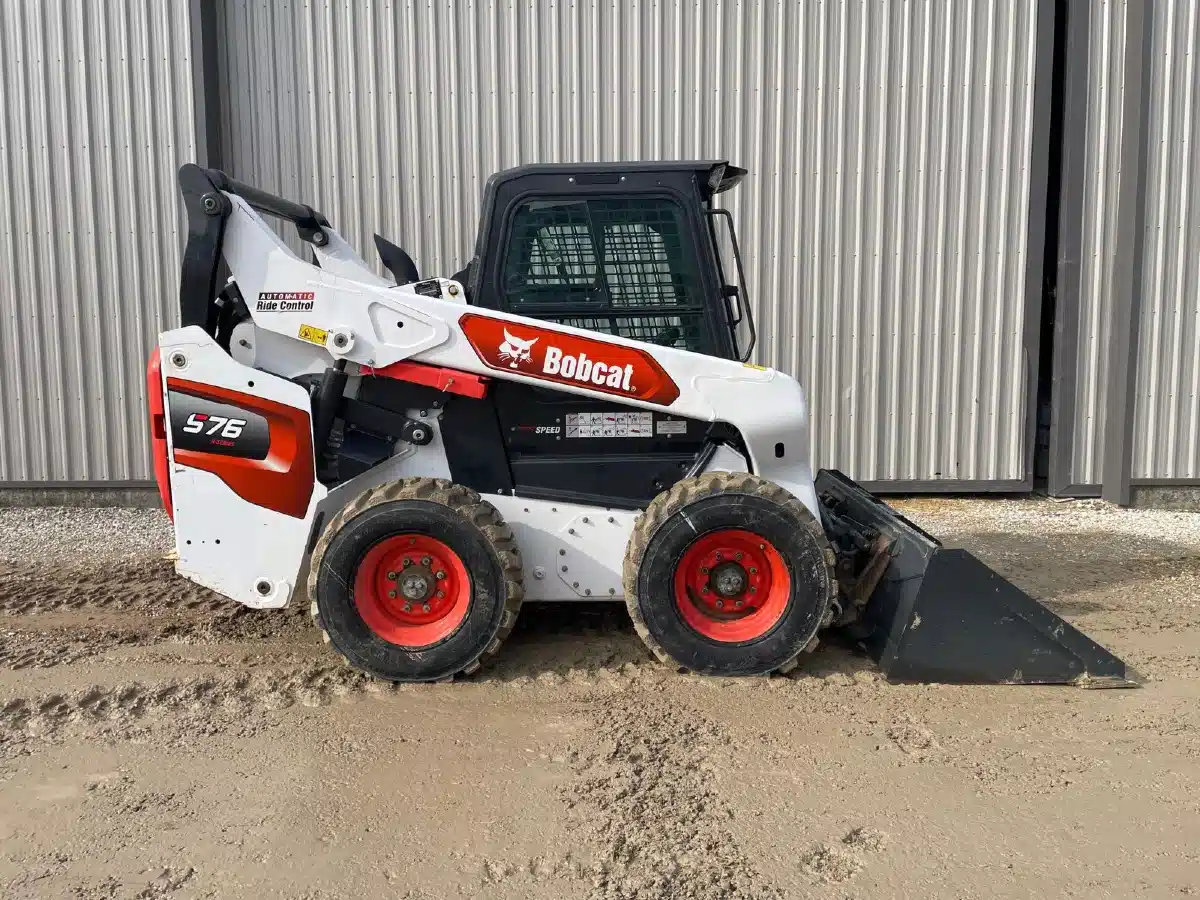 Gallery image 1 for 2020 Bobcat S76 Skid Steer