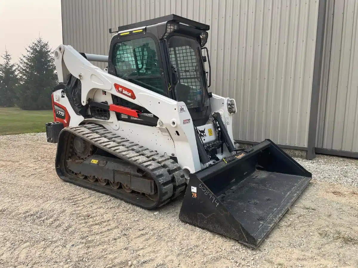 Gallery image 2 for 2024 Bobcat T770 Track Loader