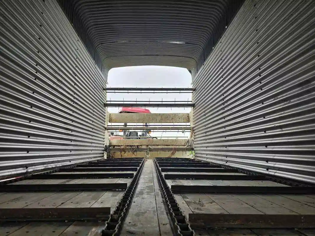 Gallery image 2 for Used ***MANUFACTURER NOT SPECIFIED*** Silage Wagons Silage Wagon