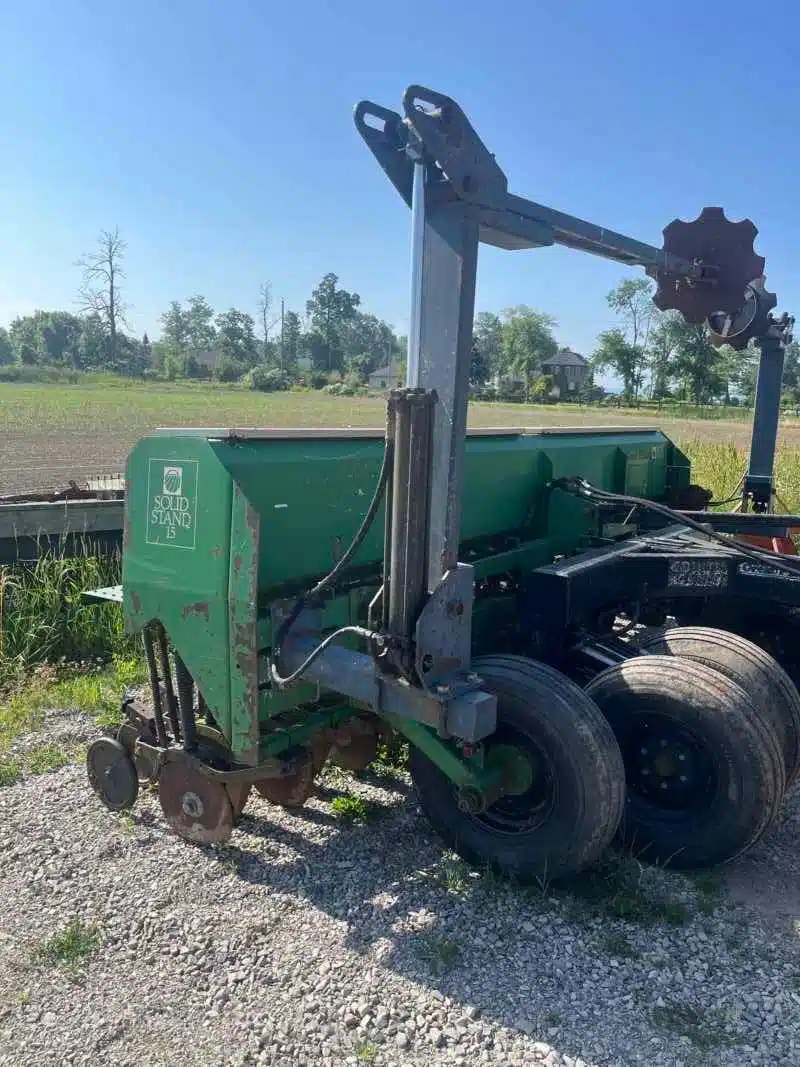 Gallery image 2 for Used Great Plains Solid Stand No-Till Seeder Drill