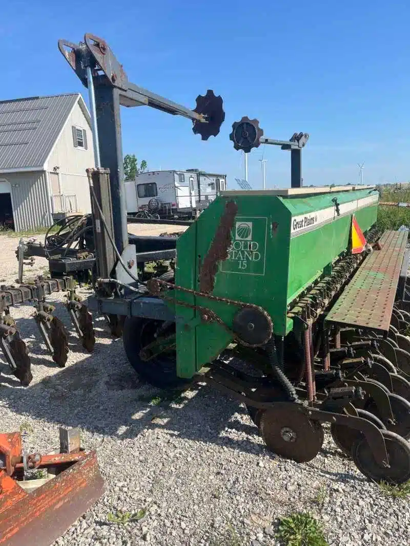 Gallery image 1 for Used Great Plains Solid Stand No-Till Seeder Drill
