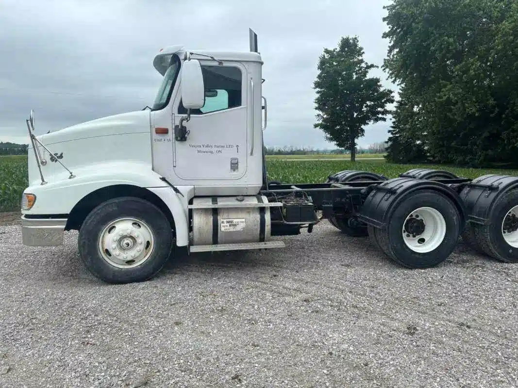 Gallery image 1 for Used 2006 International 9200i Truck - Grain