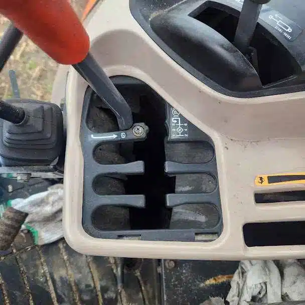 Gallery image 2 for Used 2013 Kubota M9960 Tractor