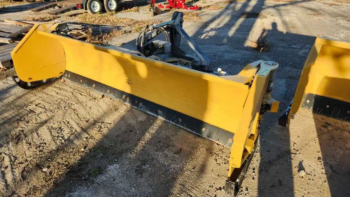 Gallery image 1 for Used HLA Snow SB3230W1015 Snow Blade