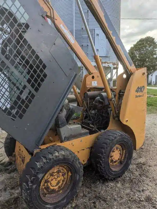 Gallery image 1 for Used Case 410 series 3 Skid Steer