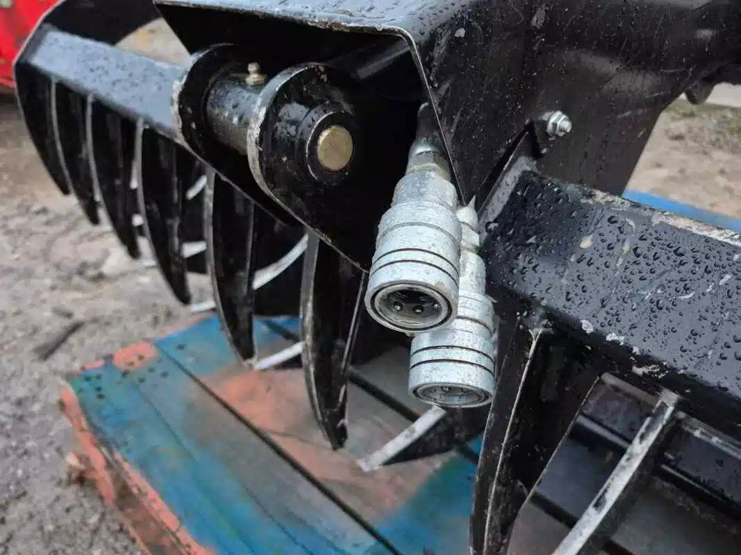 Gallery image 2 for Used 2020 HLA Attachments RRGLD66 Grapple