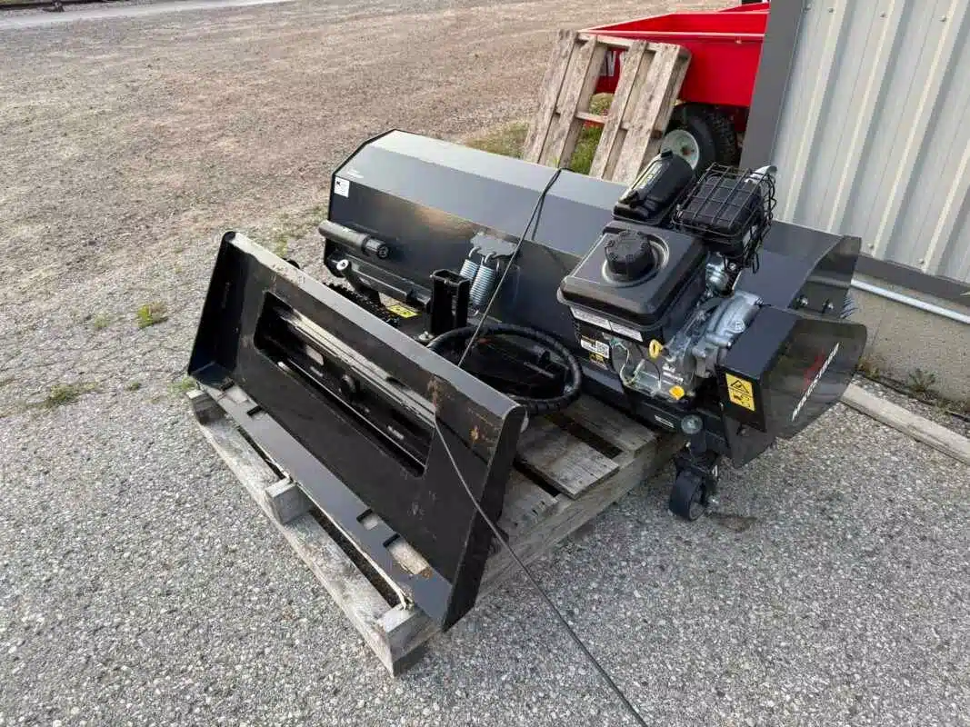 Gallery image 2 for Used MK Martin 1960 Sweeper