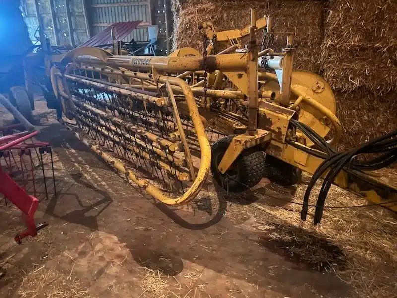 Used Vermeer R-23 Rake
