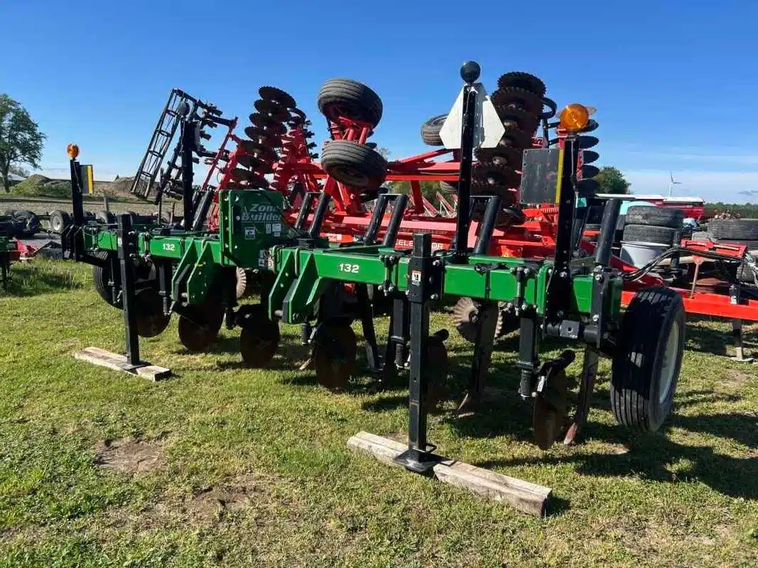 Used Unverferth 132 Ripper