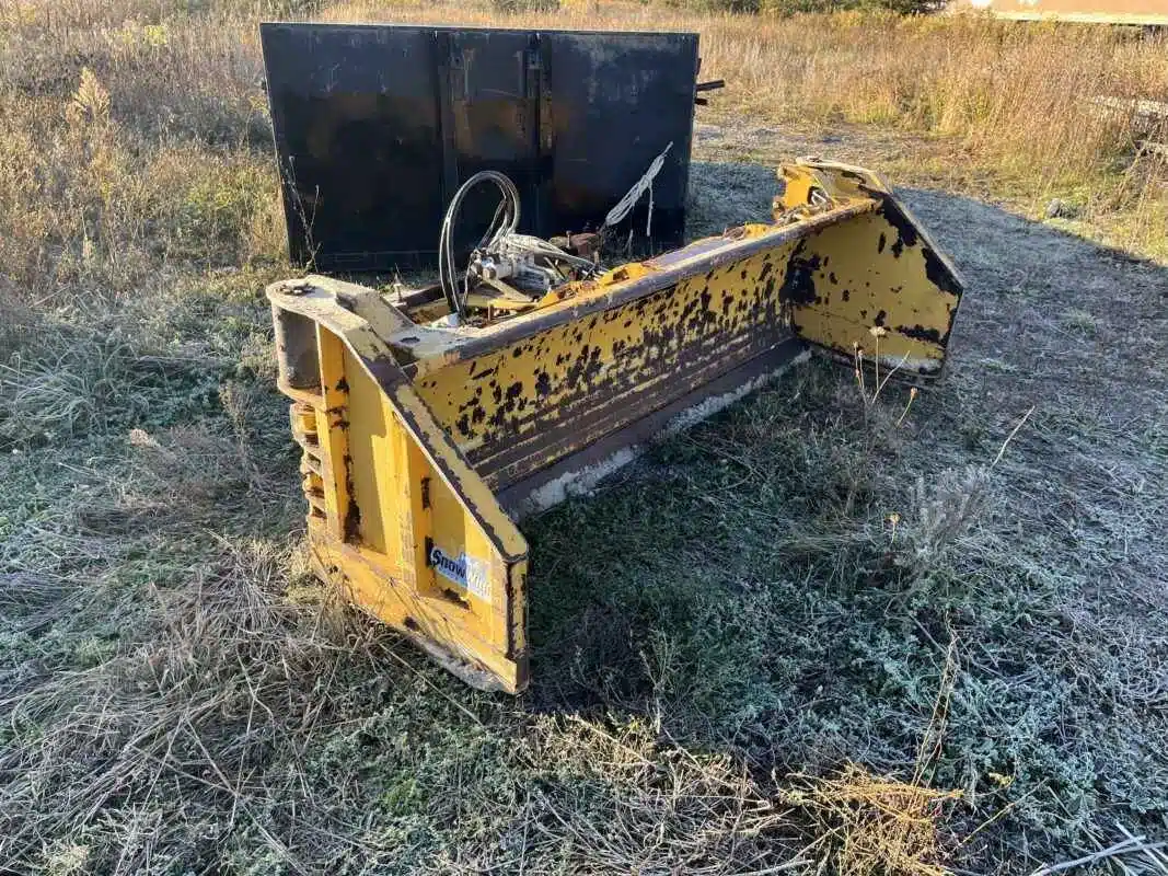 Used 2016 HLA Snow SB3200W813 Snow Blade