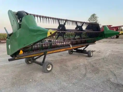 Used John Deere 218 Header - Flex