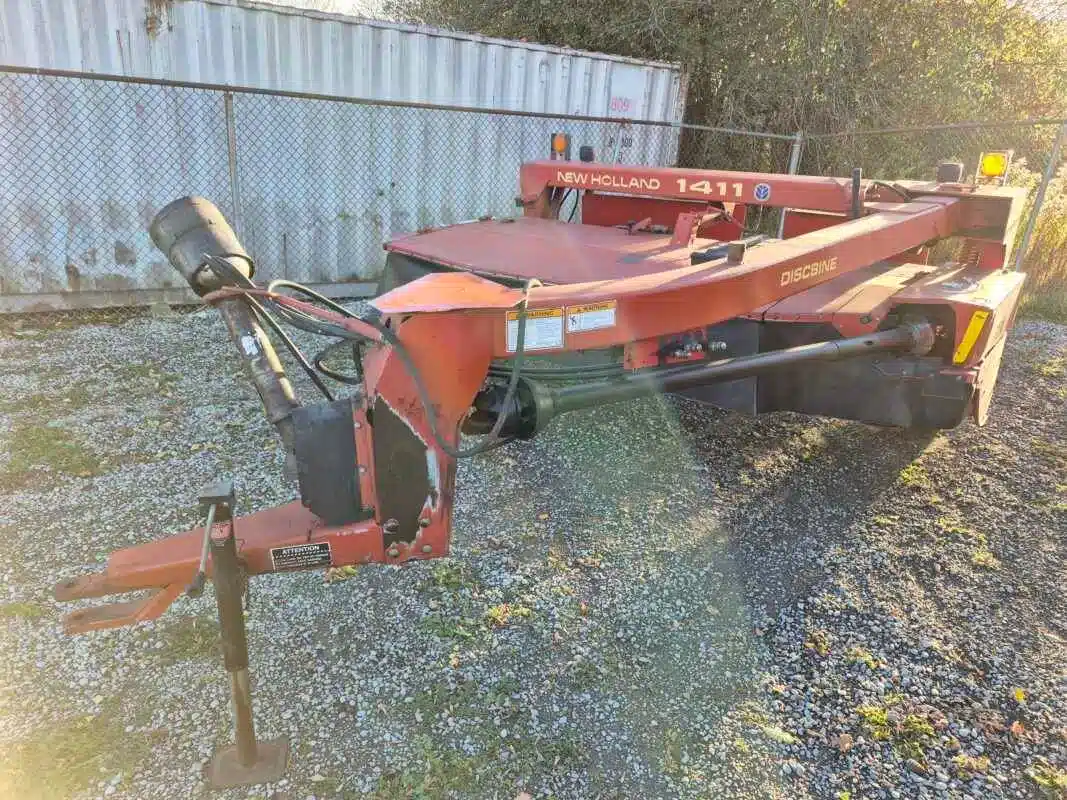 Gallery image 1 for 2002 New Holland 1411 Disc Mower Conditioner