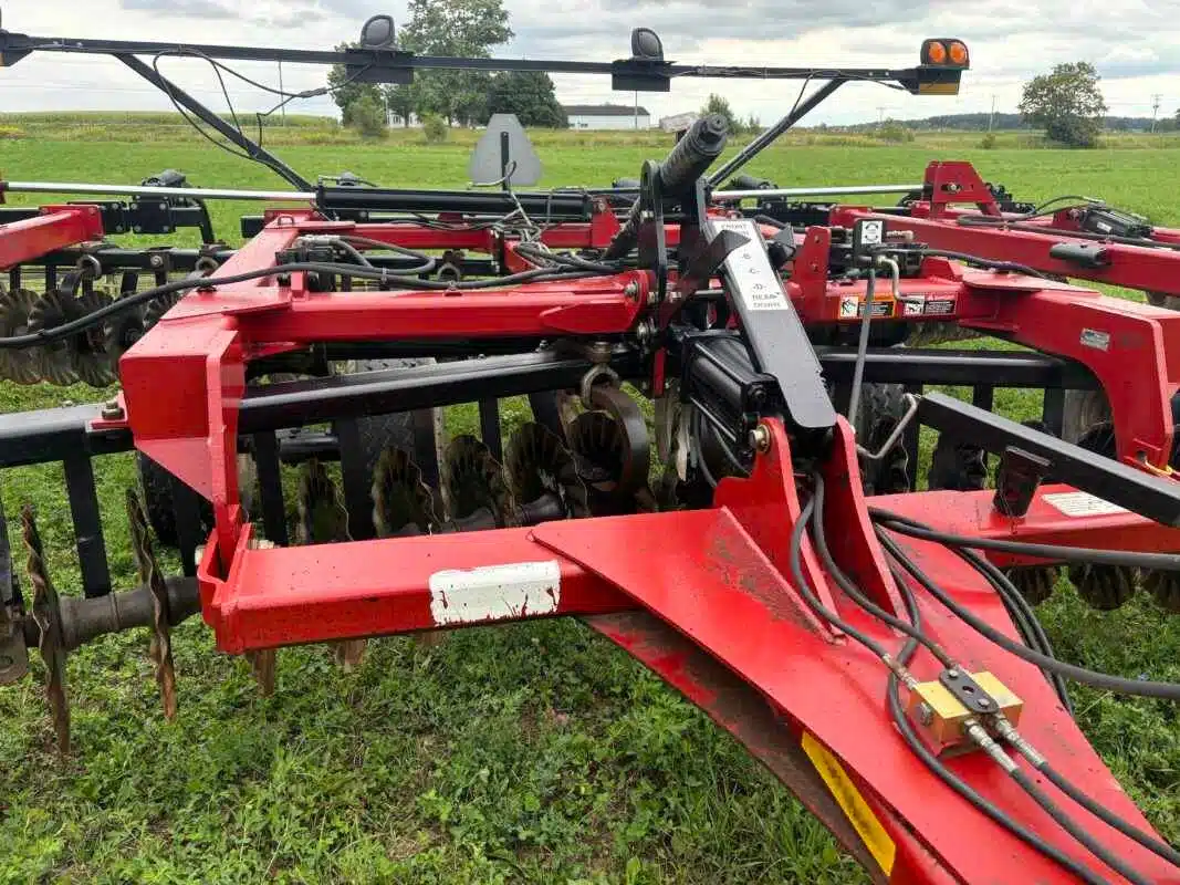 Gallery image 2 for Used 2013 Case IH 330 True Tandem Vertical Till Vertical Tillage