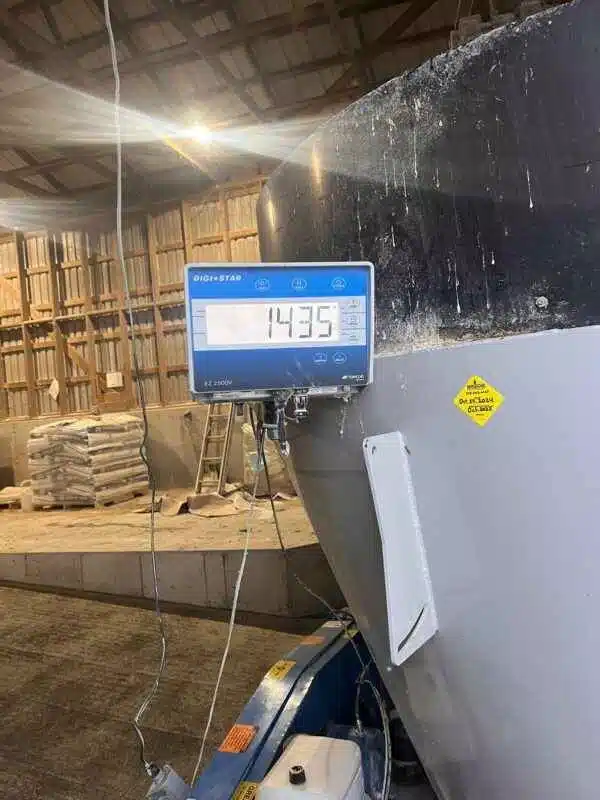 Gallery image 2 for Used 2017 Penta 4420-SD TMR Mixer