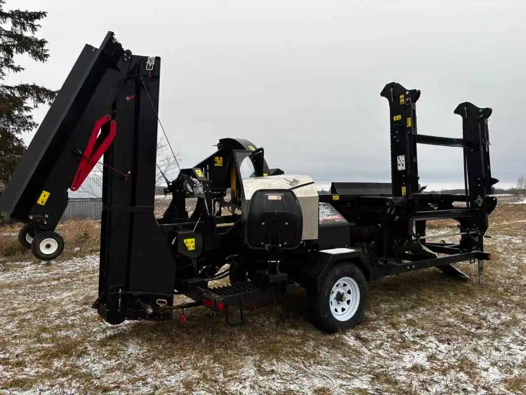 Gallery image 2 for Wallenstein WP1624 Wood Processor