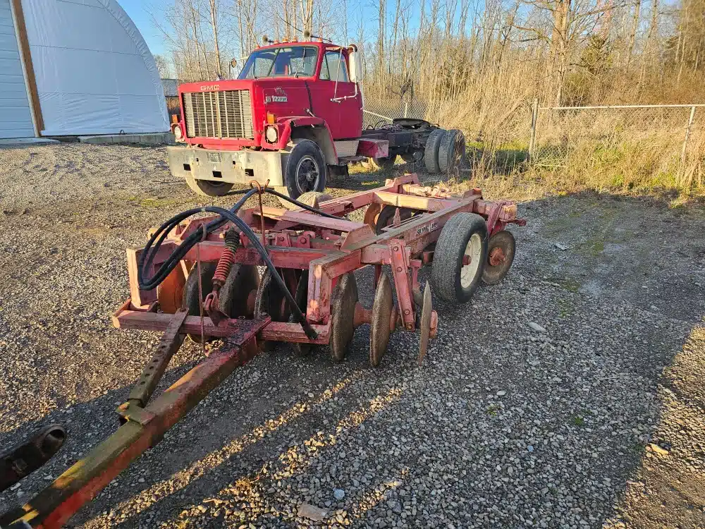 Gallery image 1 for Bush Hog 145 Disc