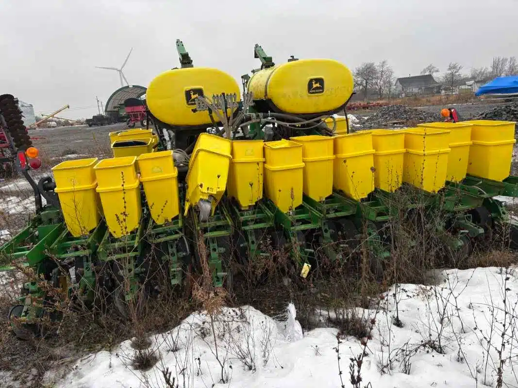 John Deere 1780 Corn Bean Planter – Parts Planter - Corn