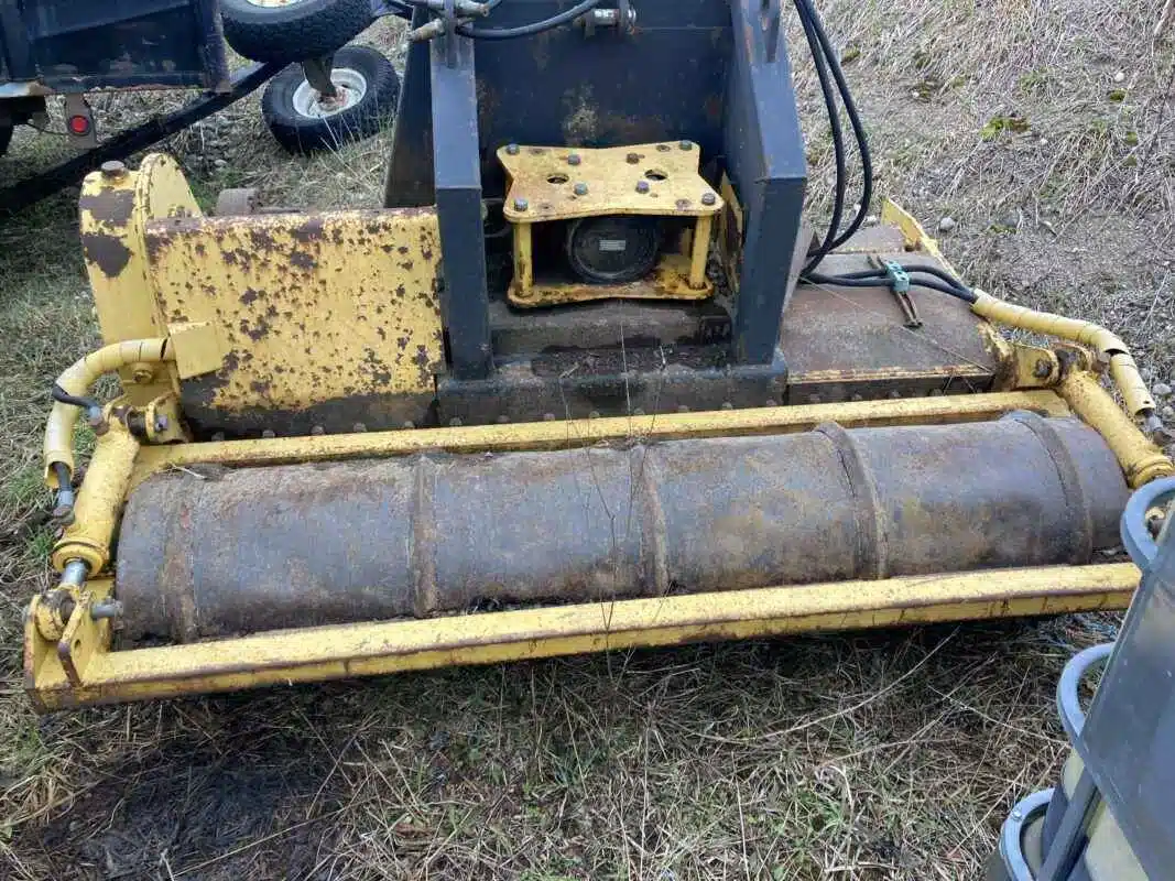 1998 MERICRUSHER MJ 1.8 ST Attachment