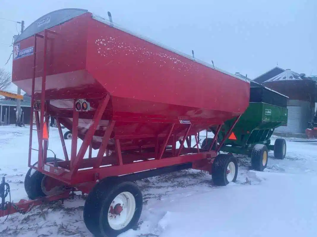 RJ Equipment 2019 RJ 700bu Gravity Box