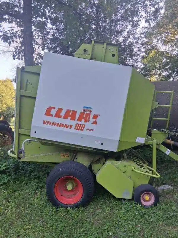 Gallery image 1 for 1998 CLAAS VARIANT 180RC Round Baler
