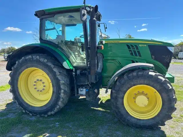 Gallery image 1 for 2014 John Deere 6170R Tractor