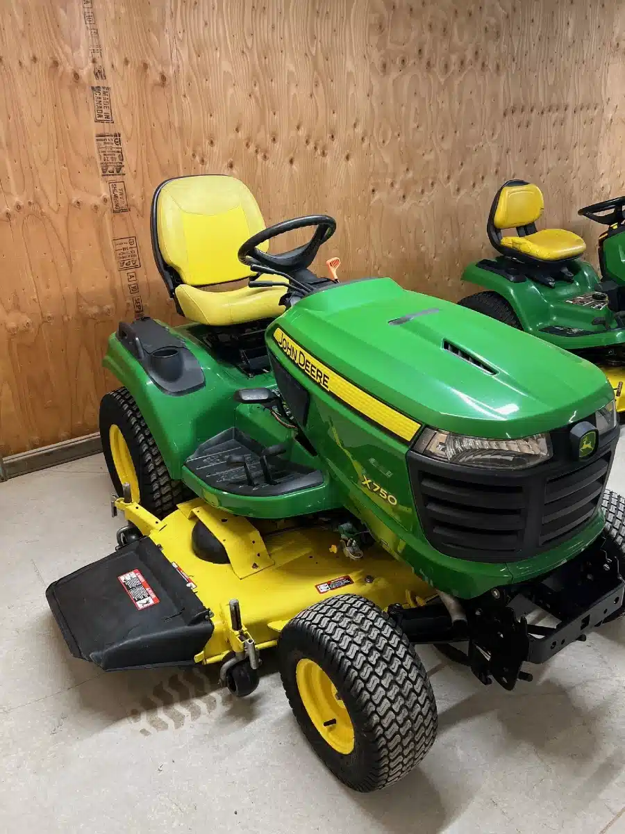 Gallery image 2 for Used 2013 John Deere X750 Lawn Tractor