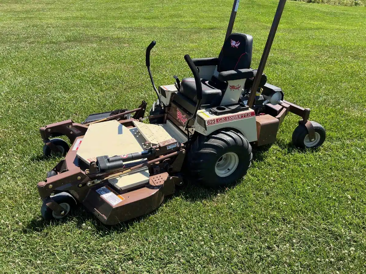 New 2025 Grasshopper 623t Mower - Zero Turn