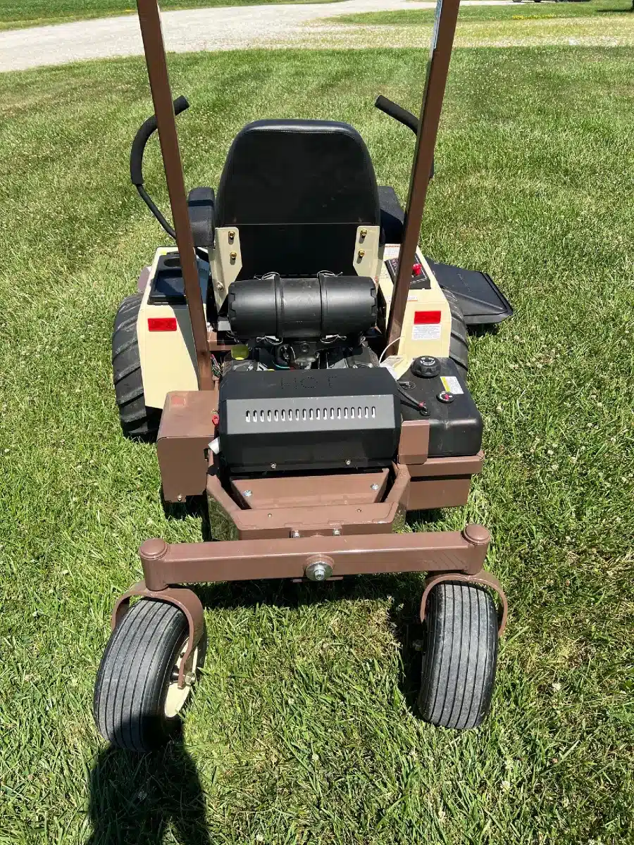 Gallery image 2 for New 2025 Grasshopper 623t Mower - Zero Turn