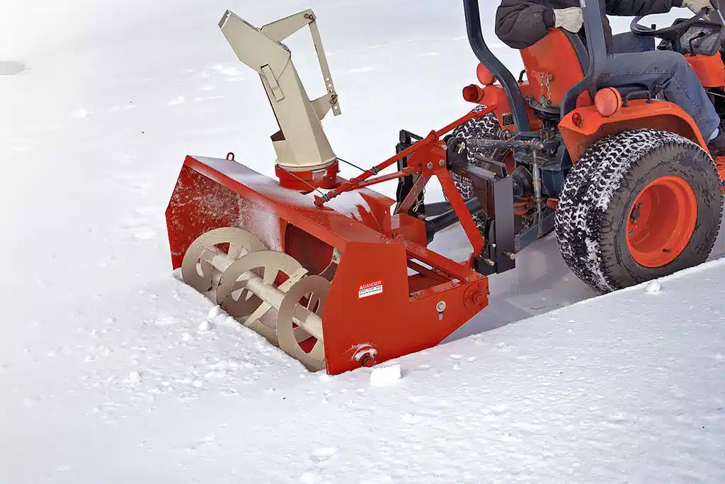 Gallery image 1 for 2024 Buhler Farm King 840 Snow Blower
