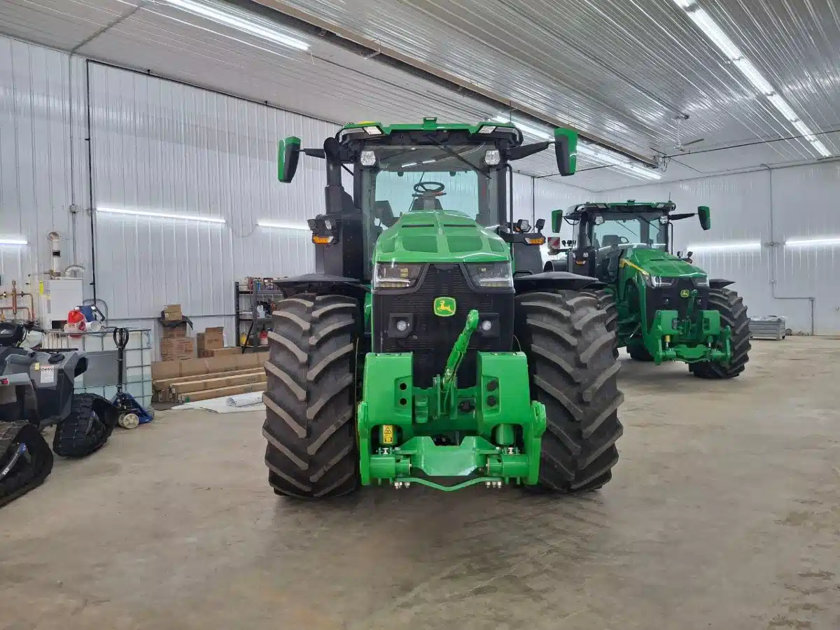 Gallery image 2 for Used 2024 John Deere 8R 410 Tractor