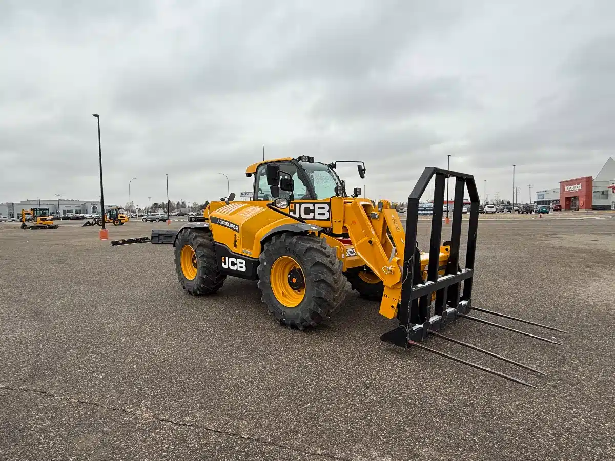 Gallery image 1 for New JCB 542-70 TeleHandler
