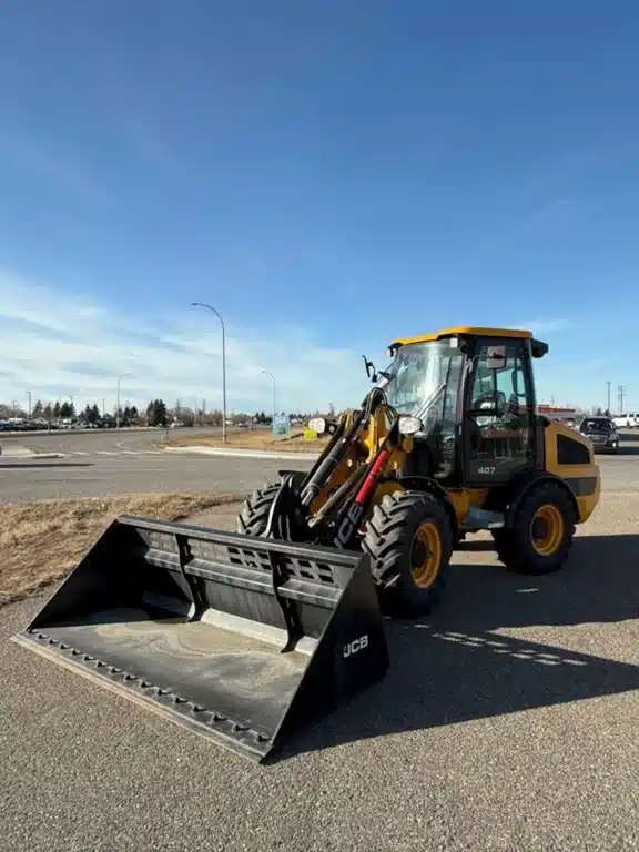 Gallery image 1 for New 2024 JCB 407 Wheel Loader